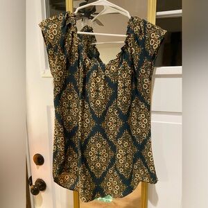Lauren Conrad top